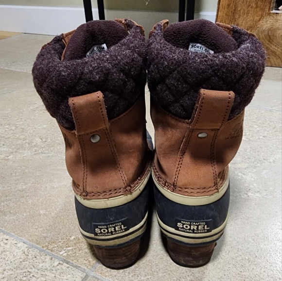 Sorel low waterproof boot Sz 8.5/9 - Picture 3 of 4